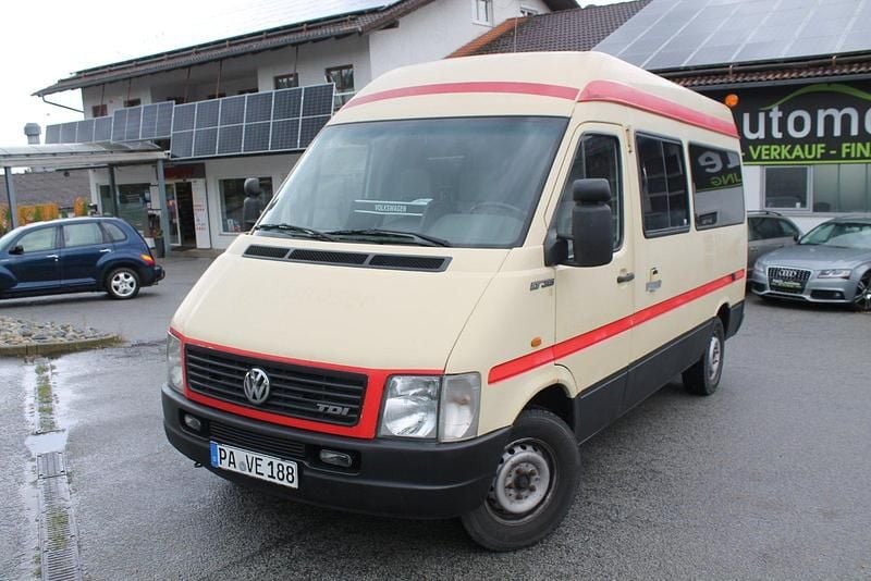 Beige Gebraucht 1998 VW LT Van / Kleinbus | 7.999 € - Bild 1/4