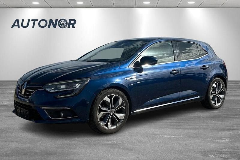 Blau Gebraucht 2017 Renault Mégane IV Bose Edition Limousine | 8.500 € (Fairer Preis) - Bild 1/4