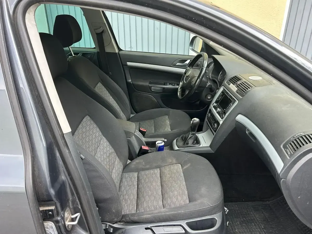 Gebraucht Skoda Octavia 110 PS (80 kW) 2010 Grau Cabrio
