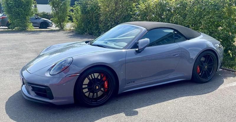 Grau Gebraucht 2024 Porsche 911 Carrera GTS Cabrio | 169.900 € (Guter Preis) - Bild 1/3