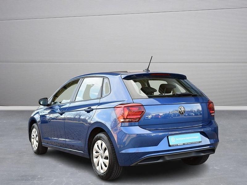 Gebraucht VW Polo Trendline 80 PS (58 kW) 2021 Blau Kleinwagen