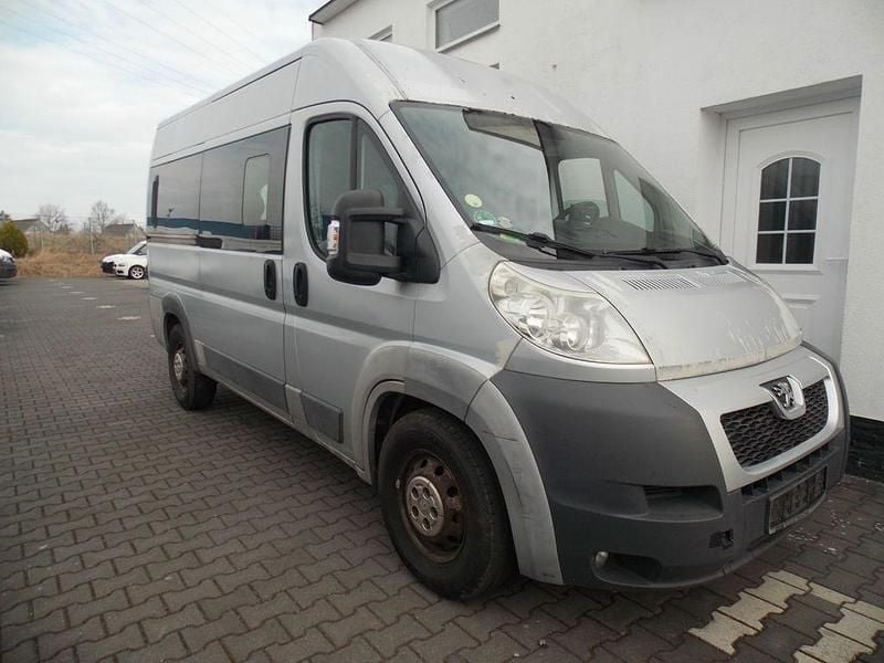 Gebraucht Peugeot Boxer 150 PS (110 kW) 2012 Silber Van