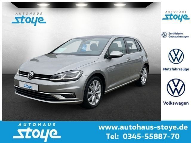 Silber Gebraucht 2019 VW Golf VII Highline Kleinwagen | 19.849 € (Fairer Preis) - Bild 1/4