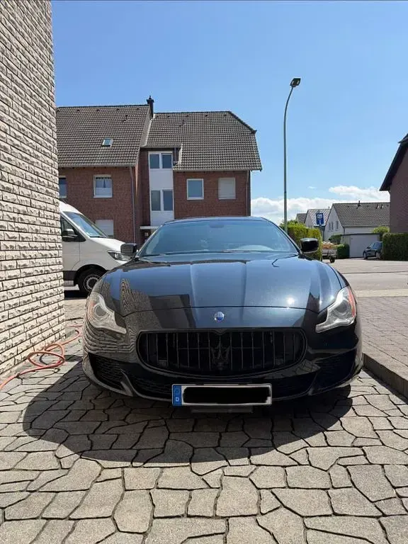 Gebraucht Maserati Quattroporte 409 PS (300 kW) 2015 Schwarz Limousine