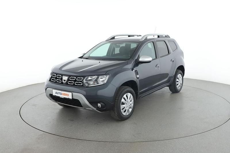 Grau Gebraucht 2020 Dacia Duster Prestige SUV | 13.740 € (Fairer Preis) - Bild 1/3