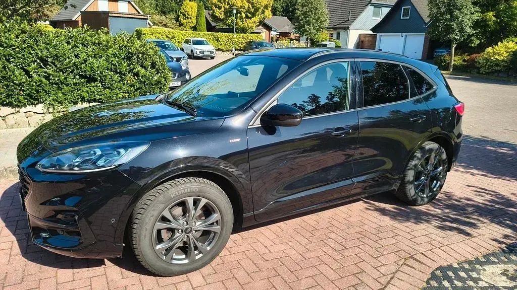 Gebraucht Ford Kuga ST-Line X 190 PS (139 kW) 2021 Schwarz SUV