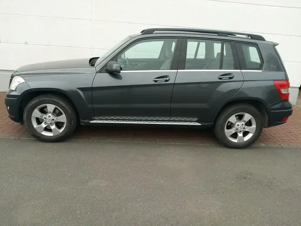 Gebraucht Mercedes GLK320 224 PS (164 kW) 2008 Grau SUV