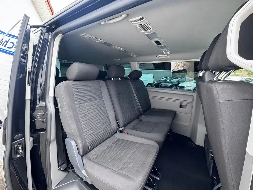 Gebraucht VW T6.1 Comfortline 150 PS (110 kW) 2022 Schwarz Van