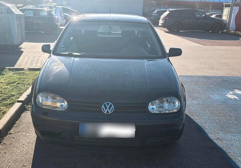 Gebraucht VW Golf IV 105 PS (77 kW) 2003 Rot Kleinwagen