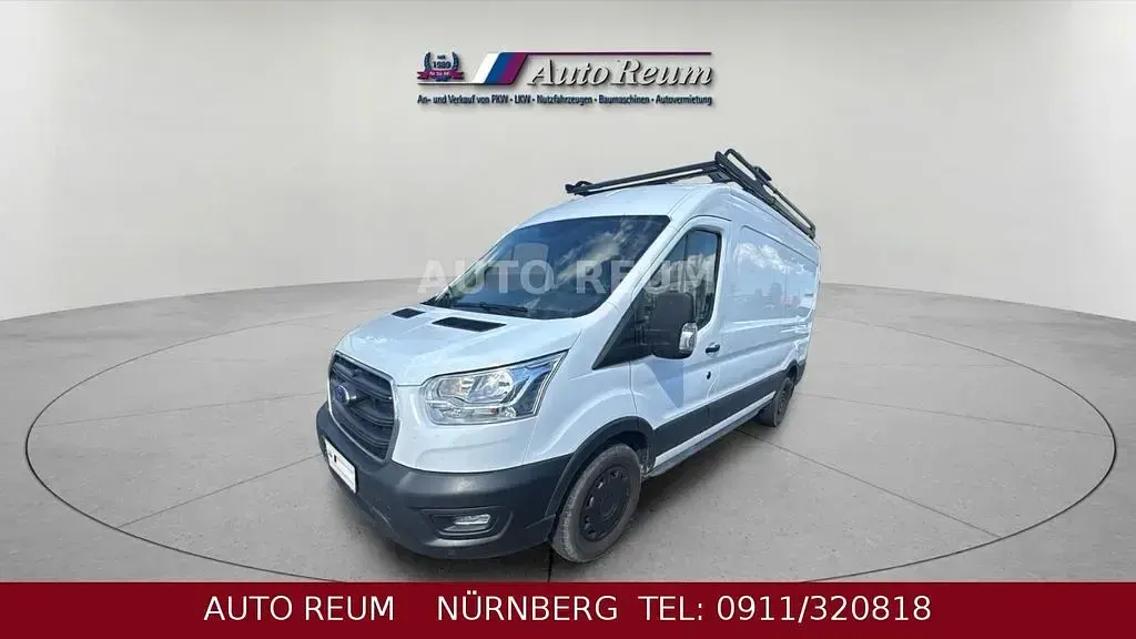 Gebraucht Ford Transit Trend 170 PS (125 kW) 2022 Weiß Van / Kleinbus