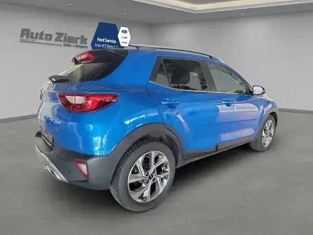 Gebraucht Kia Stonic GT-Line 120 PS (88 kW) 2023 Spb) bathysblau met. (blau SUV