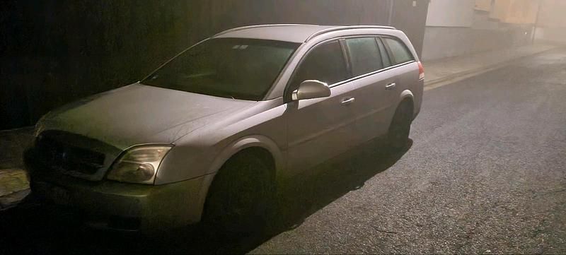 Gebraucht Opel Vectra 122 PS (89 kW) 2004 Silber Kombi