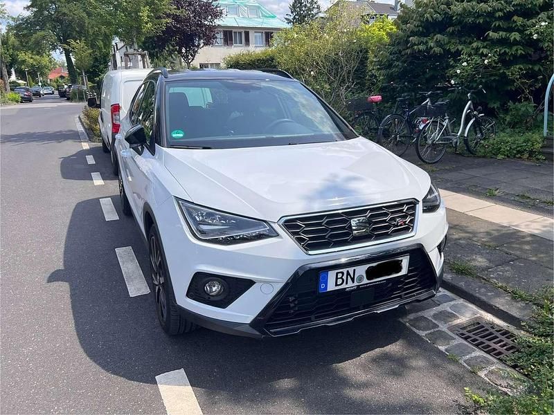Weiß Gebraucht 2020 Seat Arona FR SUV | 18.000 € (Guter Preis) - Bild 1/4