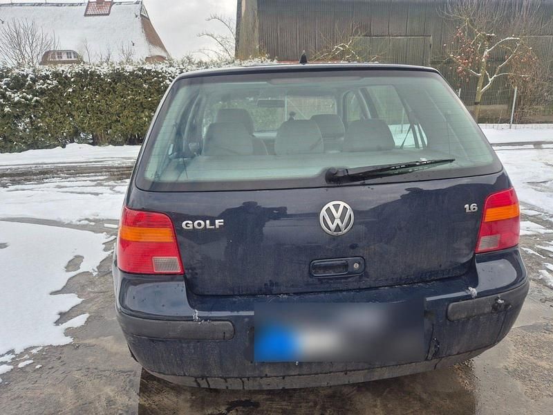 Gebraucht VW Golf III Basis 101 PS (74 kW) 1999 Blau Limousine