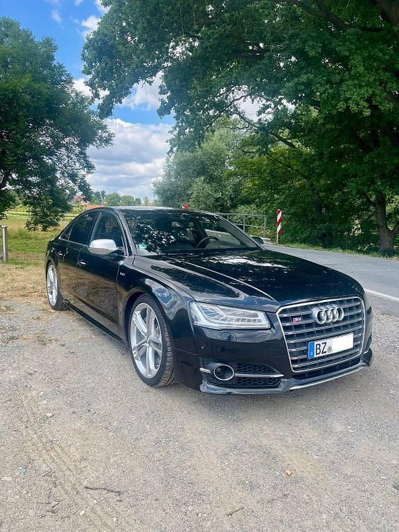 Schwarz Gebraucht 2015 Audi S8 Ambiente Limousine | 38.950 € (Fairer Preis) - Bild 1/4