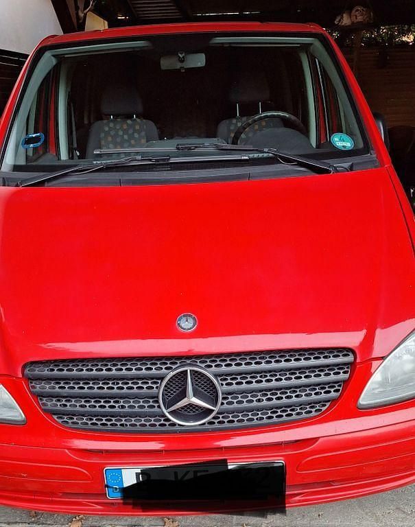Rot Gebraucht 2008 Mercedes Vito Van / Kleinbus | 7.850 € - Bild 1/4