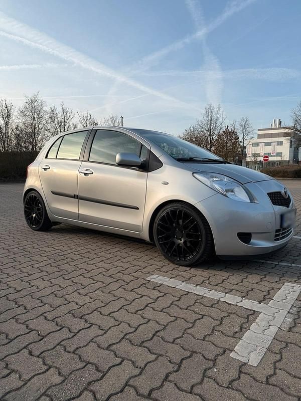 Gebraucht Toyota Yaris 2007 Grau Kleinwagen