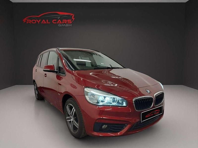 Gebraucht BMW 218 Sport Line 150 PS (110 kW) 2017 Flamencorot brillant Van / Kleinbus