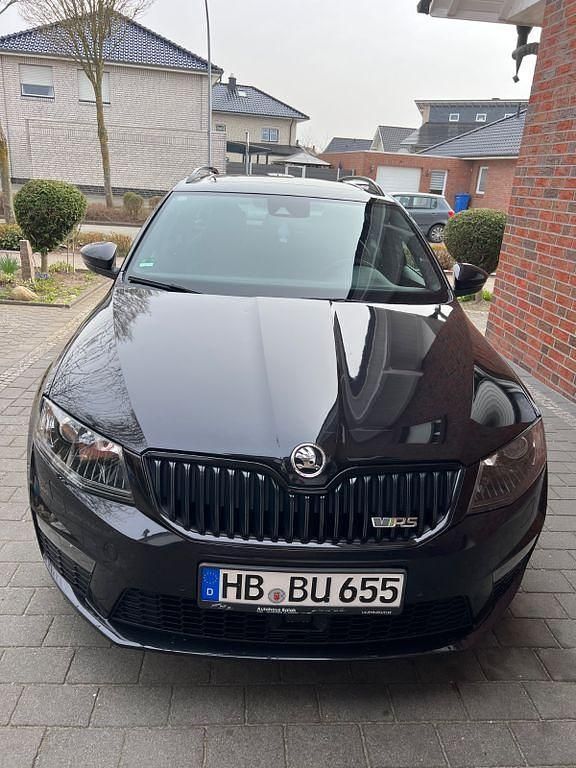 Gebraucht Skoda Octavia vRS 184 PS (135 kW) 2016 Schwarz Kleinwagen