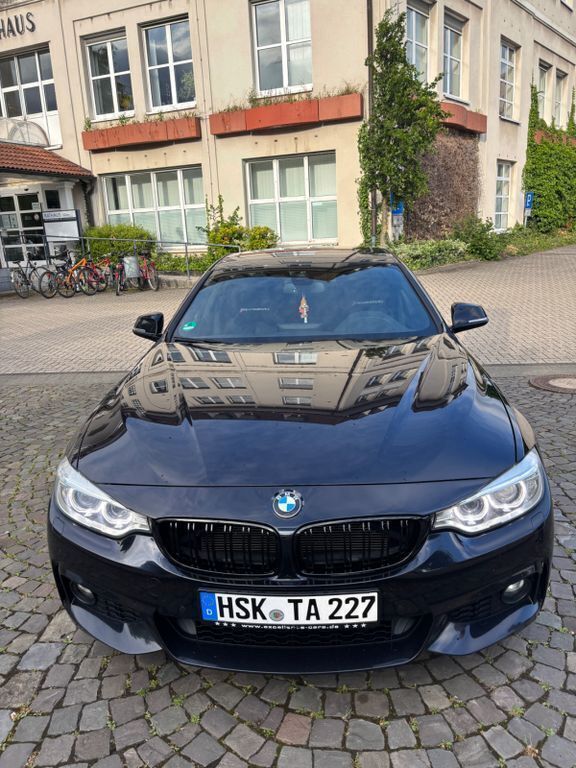 Blau Gebraucht 2015 BMW 420 Gran Coupé Sport Line Coupé | 17.300 € (Teuer) - Bild 1/4
