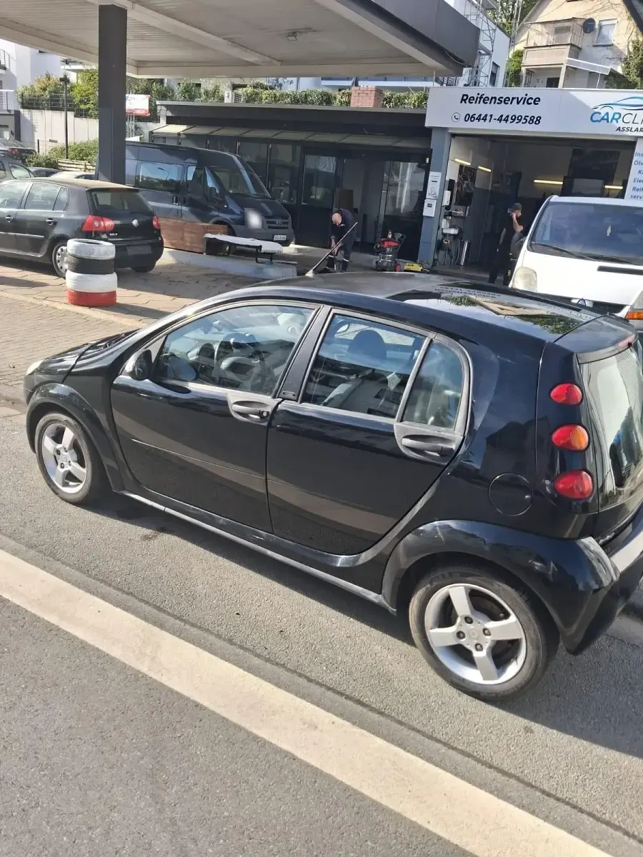 Gebraucht Smart ForFour 75 PS (55 kW) 2006 Schwarz Kleinwagen