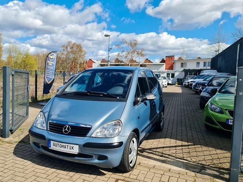 Gebraucht Mercedes A140 82 PS (60 kW) 2003 Blau Limousine