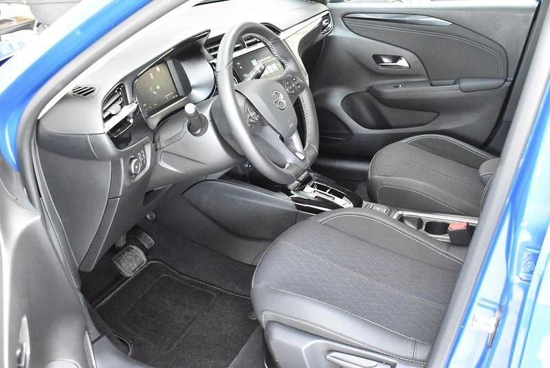 Gebraucht Opel Corsa-e Elegance 100 kW (136 PS) 2023 Blau voltaik blau met. Kleinwagen