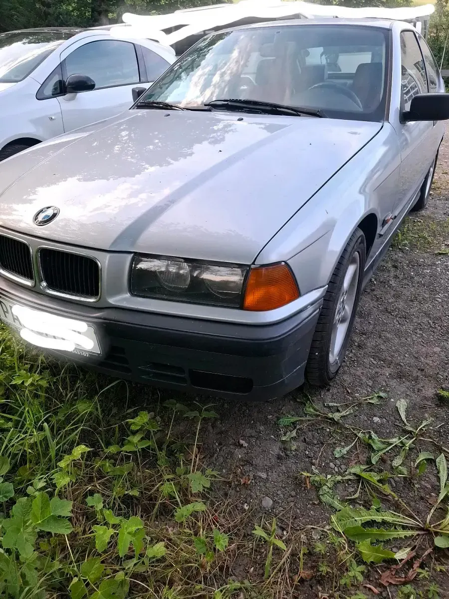 Gebraucht BMW 316 Basis 102 PS (75 kW) 2026 Grau Coupé