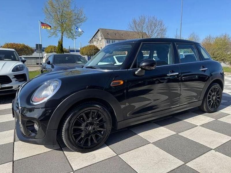 Second-hand Mini ONE Pepper 102 CP (75 kW) 2016 Negru Hatchback