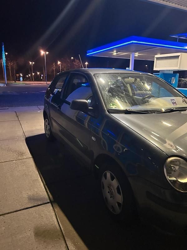 Gebraucht VW Polo 55 PS (40 kW) 2004 Andere farben Kleinwagen