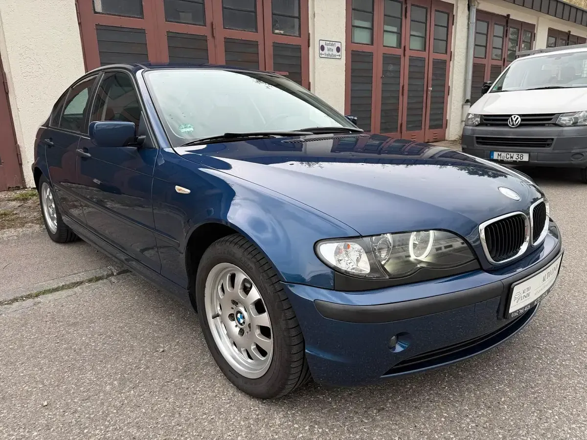 Gebraucht BMW 318 143 PS (105 kW) 2003 Blau Limousine