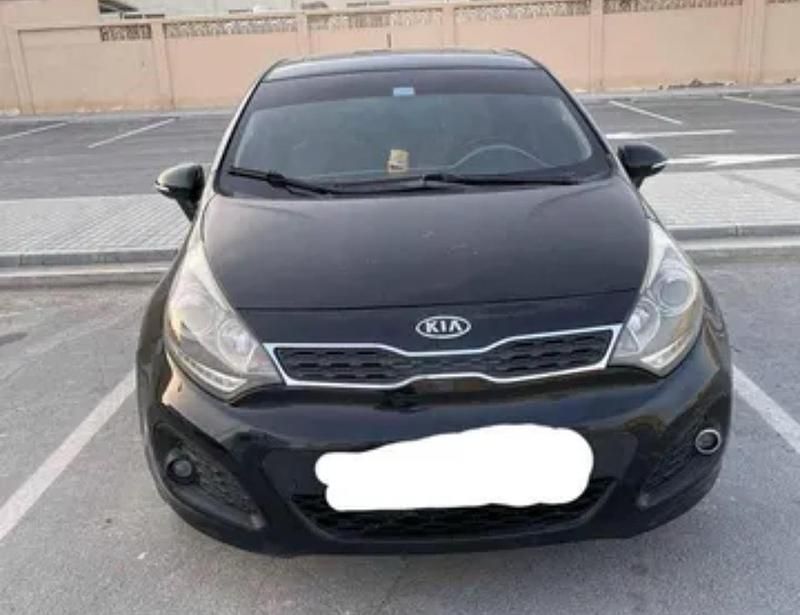 Schwarz Gebraucht 2014 Kia Rio Kleinwagen | 5.300 € (Fairer Preis) - Bild 1/4