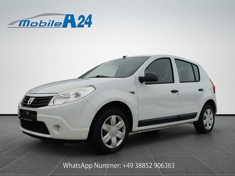 Gebraucht Dacia Sandero Ambiance 75 PS (55 kW) 2009 Silber Kleinwagen