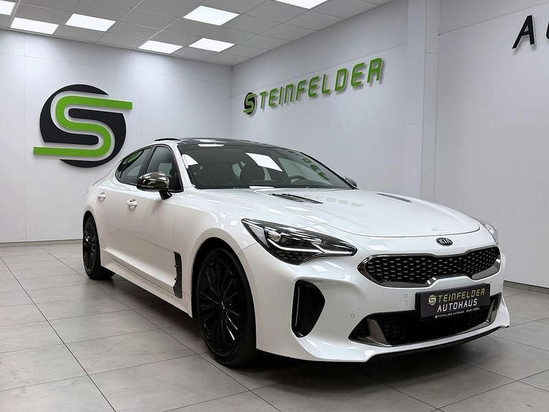 Gebraucht Kia Stinger GT-Line 200 PS (147 kW) 2018 Weiß Kleinwagen