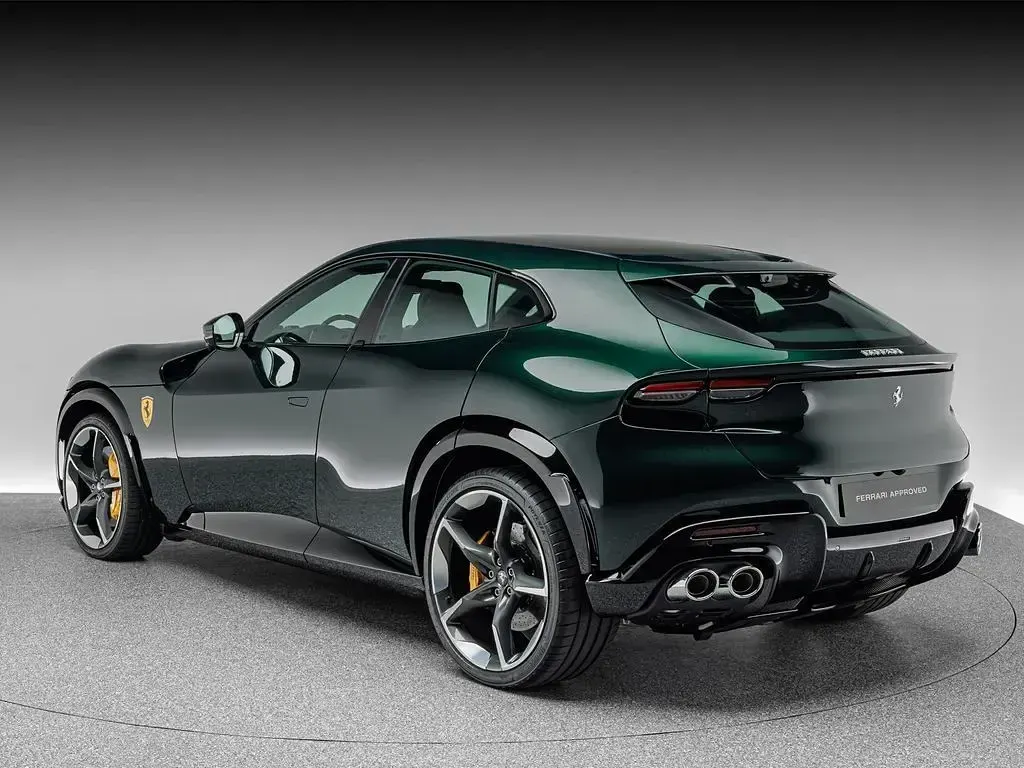 Neu Ferrari Purosangue 719 PS (528 kW) 2025 Verde zeltweg SUV