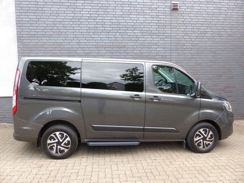 Magneticgrau (metallic) Gebraucht 2019 Ford Transit Custom Trend Van / Kleinbus | 24.500 € (Etwas zu teuer) - Bild 1/4
