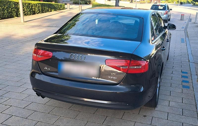 Gebraucht Audi A4 170 PS (125 kW) 2013 Braun Limousine