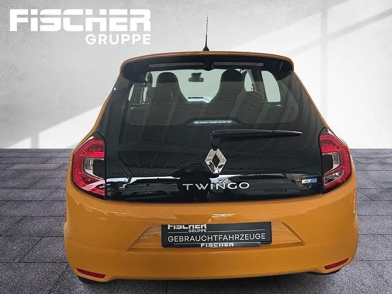 Gebraucht Renault Twingo Zen 60 kW (82 PS) 2021 Gelb Kleinwagen