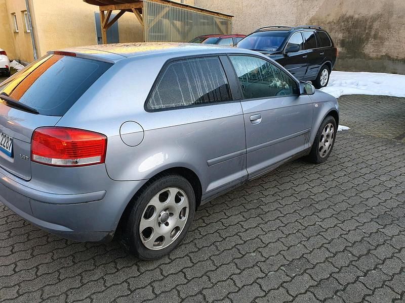 Gebraucht Audi A3 125 PS (91 kW) 2008 Blau Kleinwagen