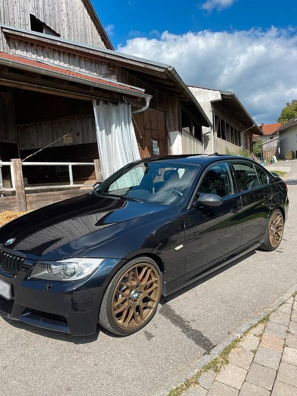 Gebraucht BMW 320 179 PS (131 kW) 2006 Limousine