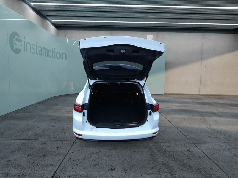 Gebraucht Renault Talisman Intens 159 PS (116 kW) 2022 Weiß Kombi