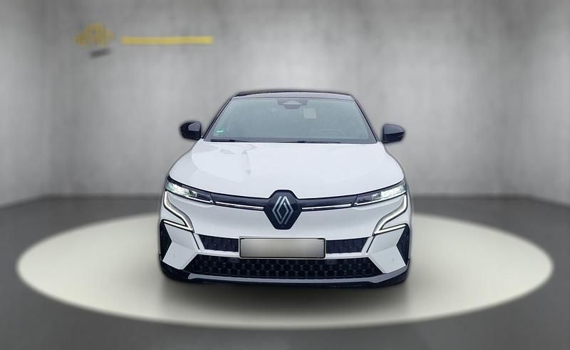 Gebraucht Renault Megane E-Tech Techno 160 kW (218 PS) 2022 Weiß metallic