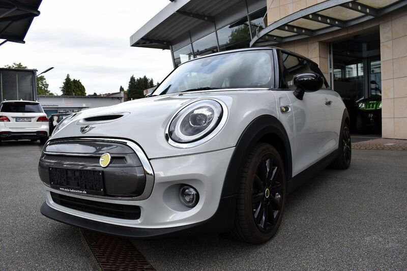 Gebraucht Mini Cooper SE 135 kW (184 PS) 2021 Silber Kleinwagen