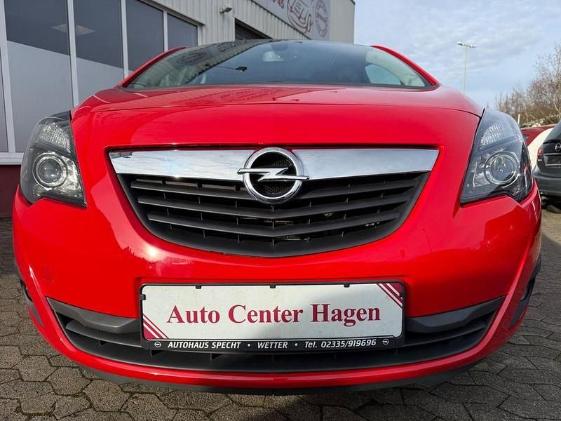 Gebraucht Opel Meriva Edition 120 PS (88 kW) 2011 Rot Van / Kleinbus