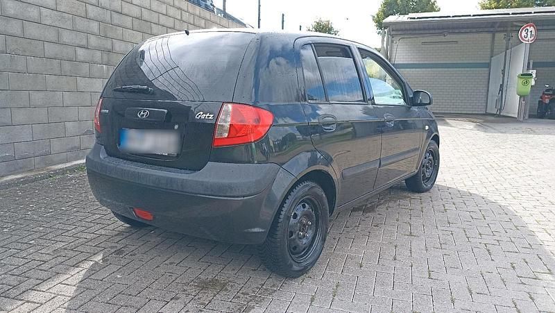 Schwarz Gebraucht 2009 Hyundai Getz Kleinwagen | 2.300 € (Fairer Preis) - Bild 1/4