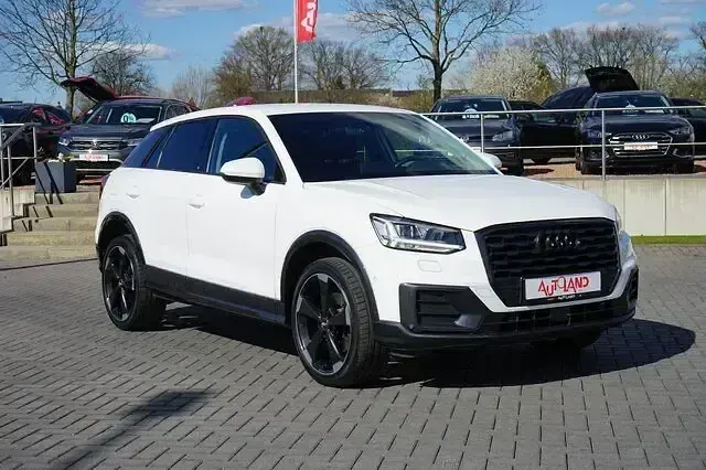 Gebraucht Audi Q2 S-Line 150 PS (110 kW) 2017 Weiß SUV