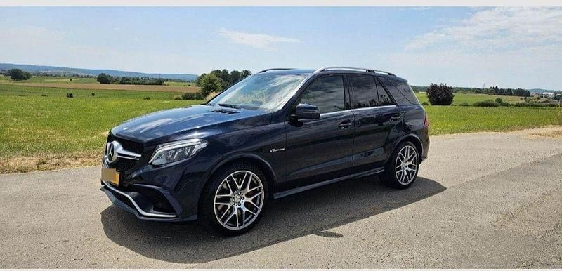 Blau Gebraucht 2015 Mercedes GLE63 AMG AMG SUV | 39.000 € (Superpreis) - Bild 1/4