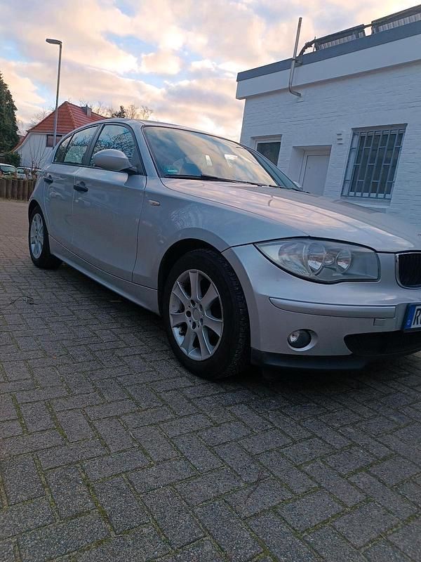 Gebraucht BMW 116 115 PS (84 kW) 2006 Grau Kleinwagen