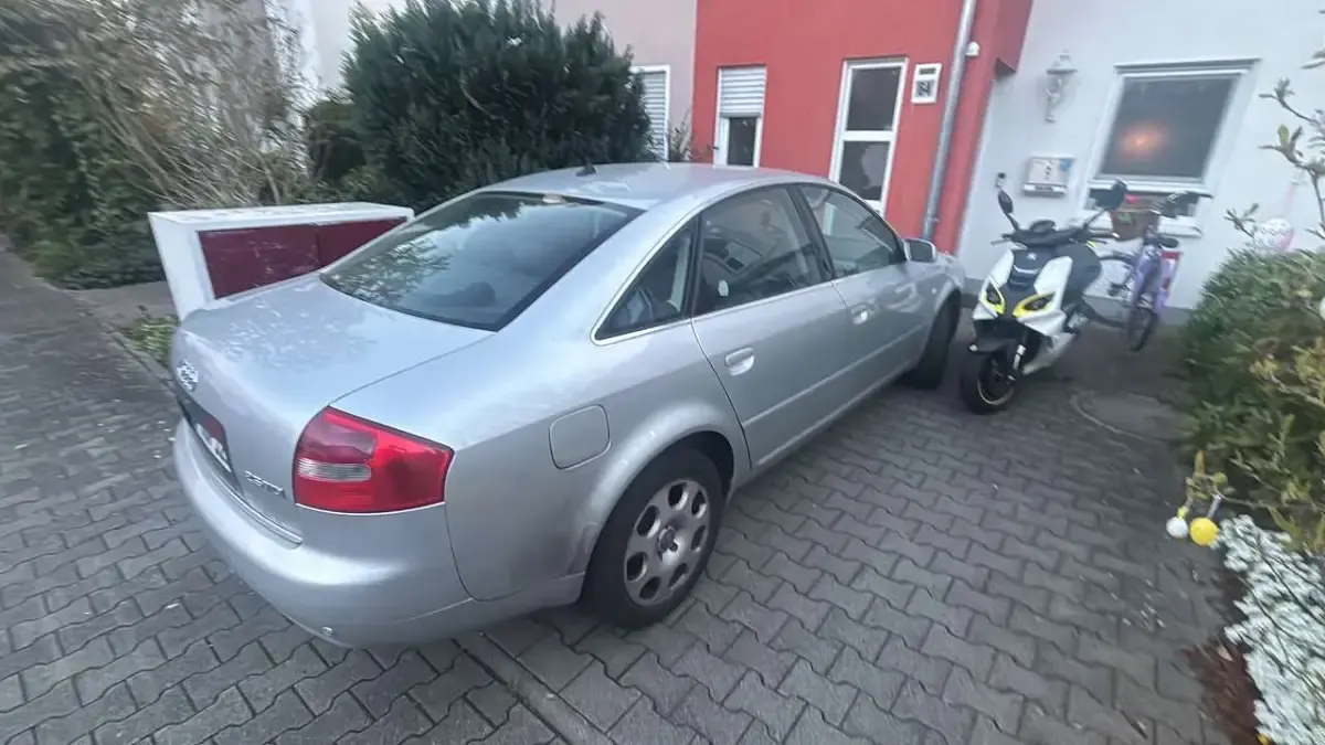 Gebraucht Audi A6 163 PS (119 kW) 2003 Limousine