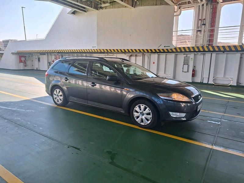 Grau Gebraucht 2007 Ford Mondeo Kombi | 2.599 € (Teuer) - Bild 1/4